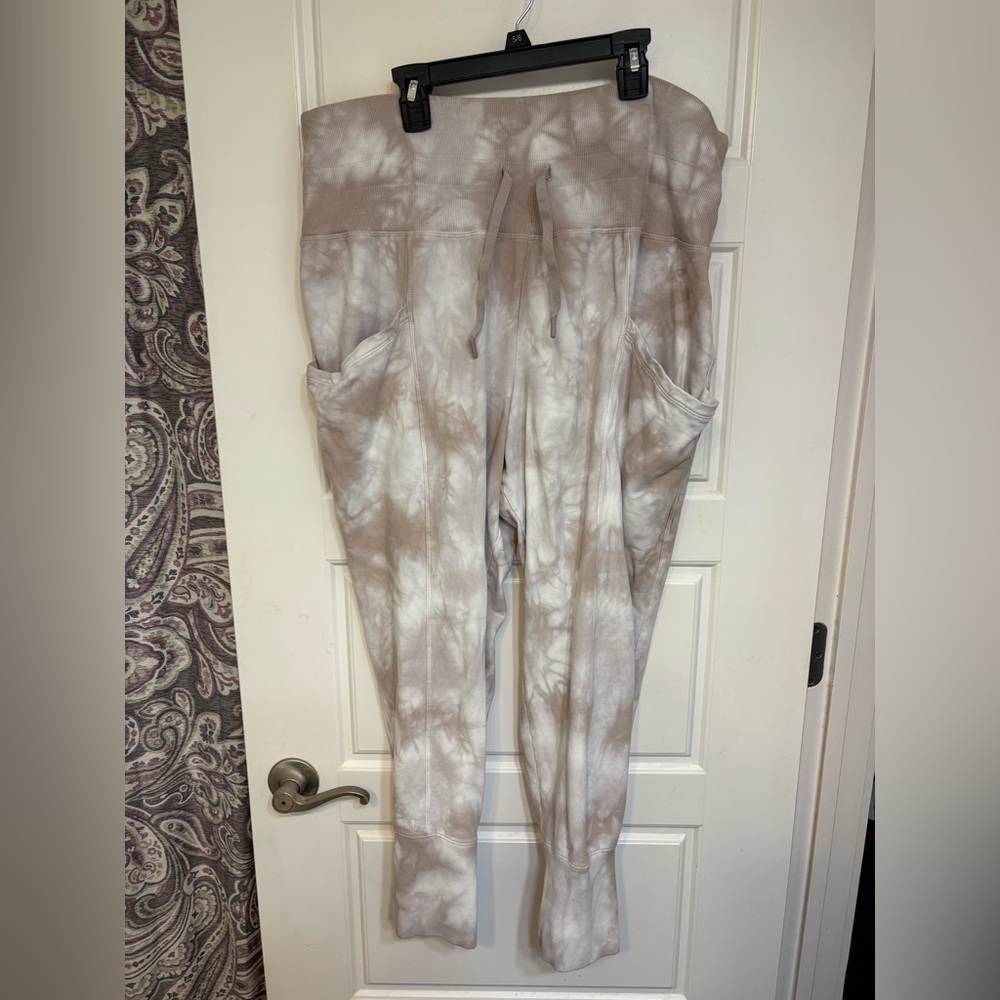 All in Motion Joggers XXL